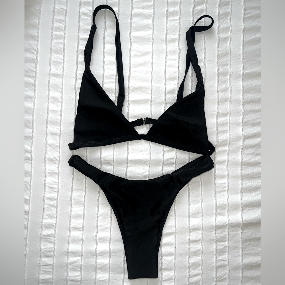 Black Women's Bikini Set with 2 bottoms